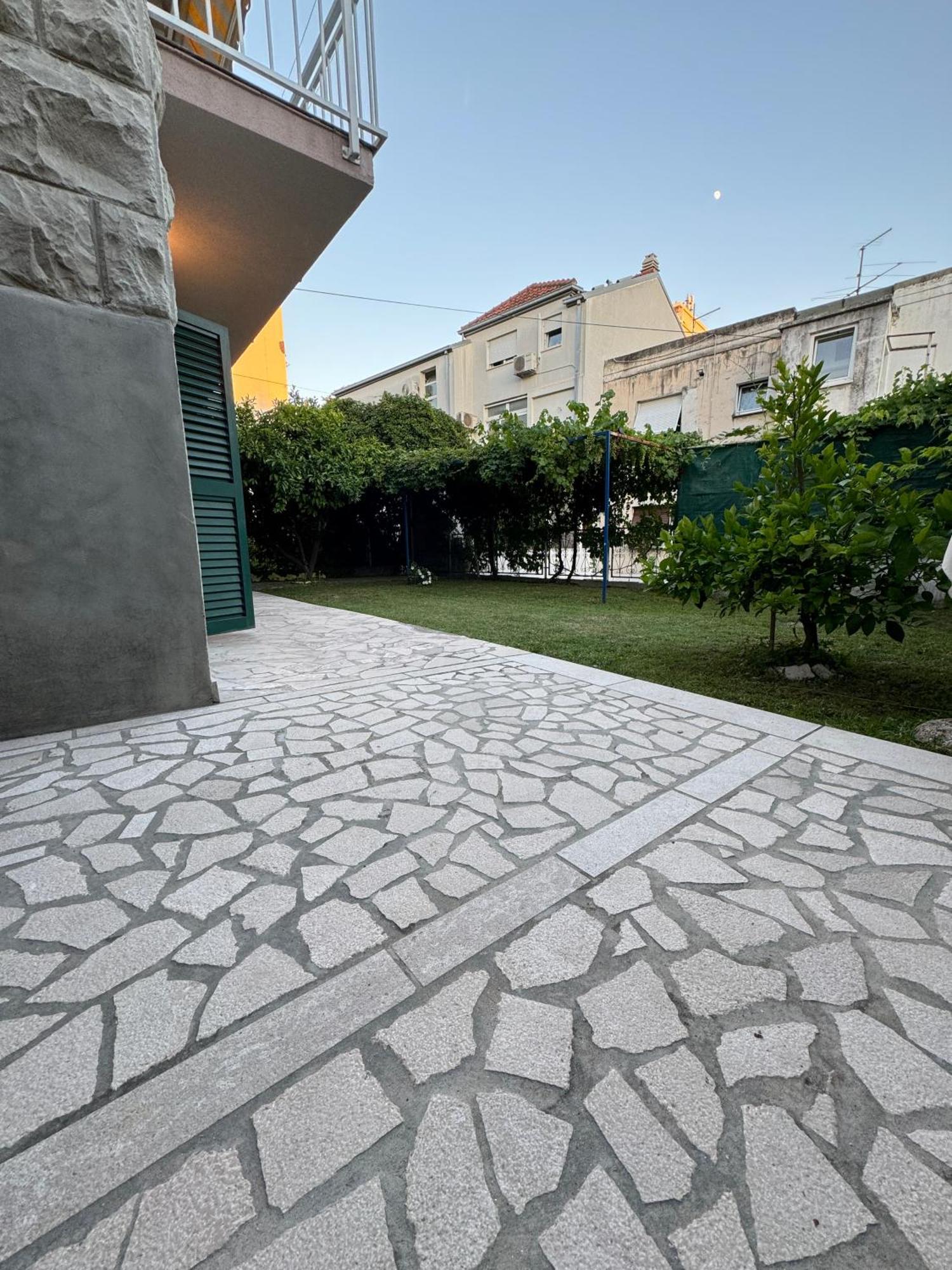 Valentinas Garden Appartement Split Buitenkant foto